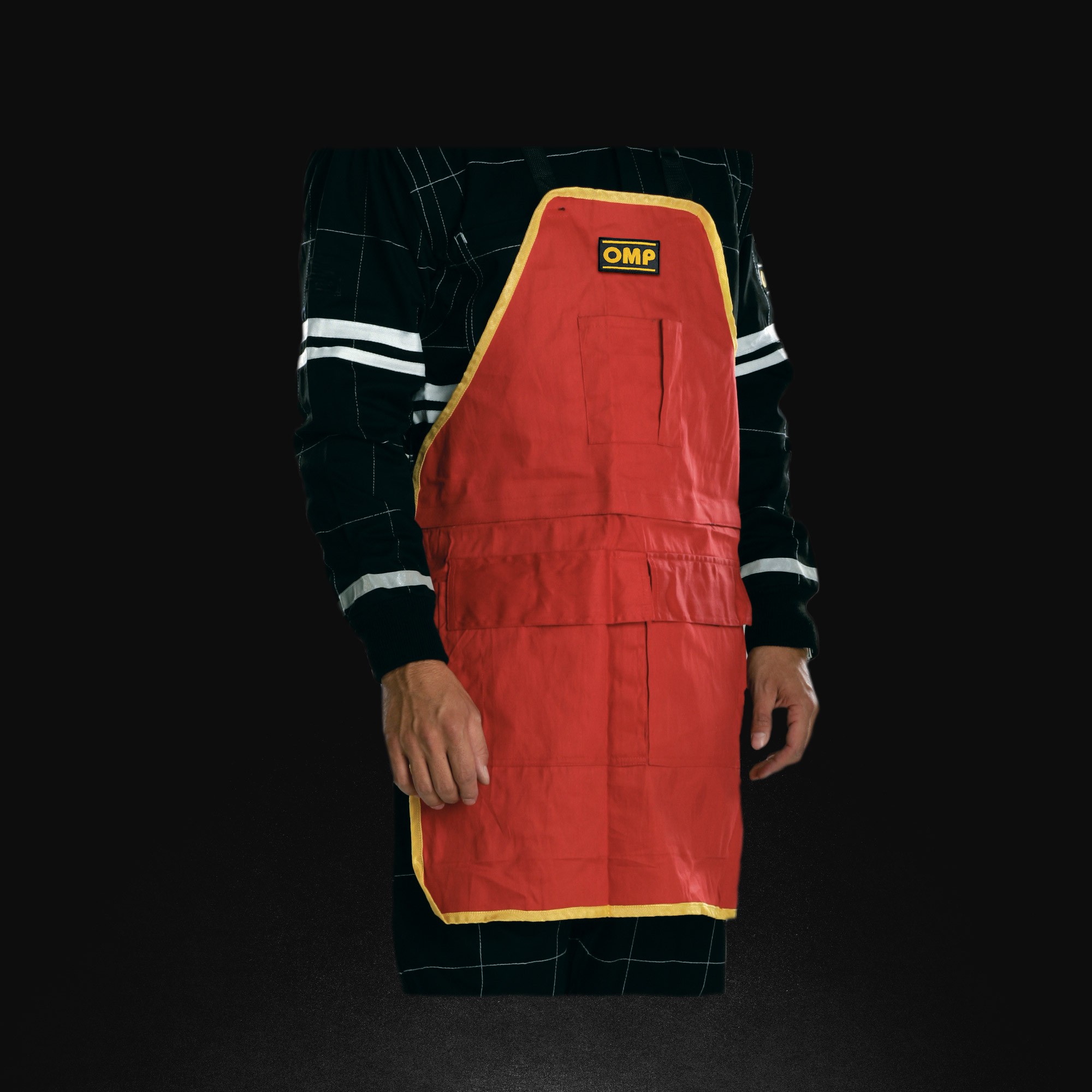 MECHANICAL APRON RED PROFILES YELLOW
